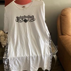 Gently used Harley Davidson top.